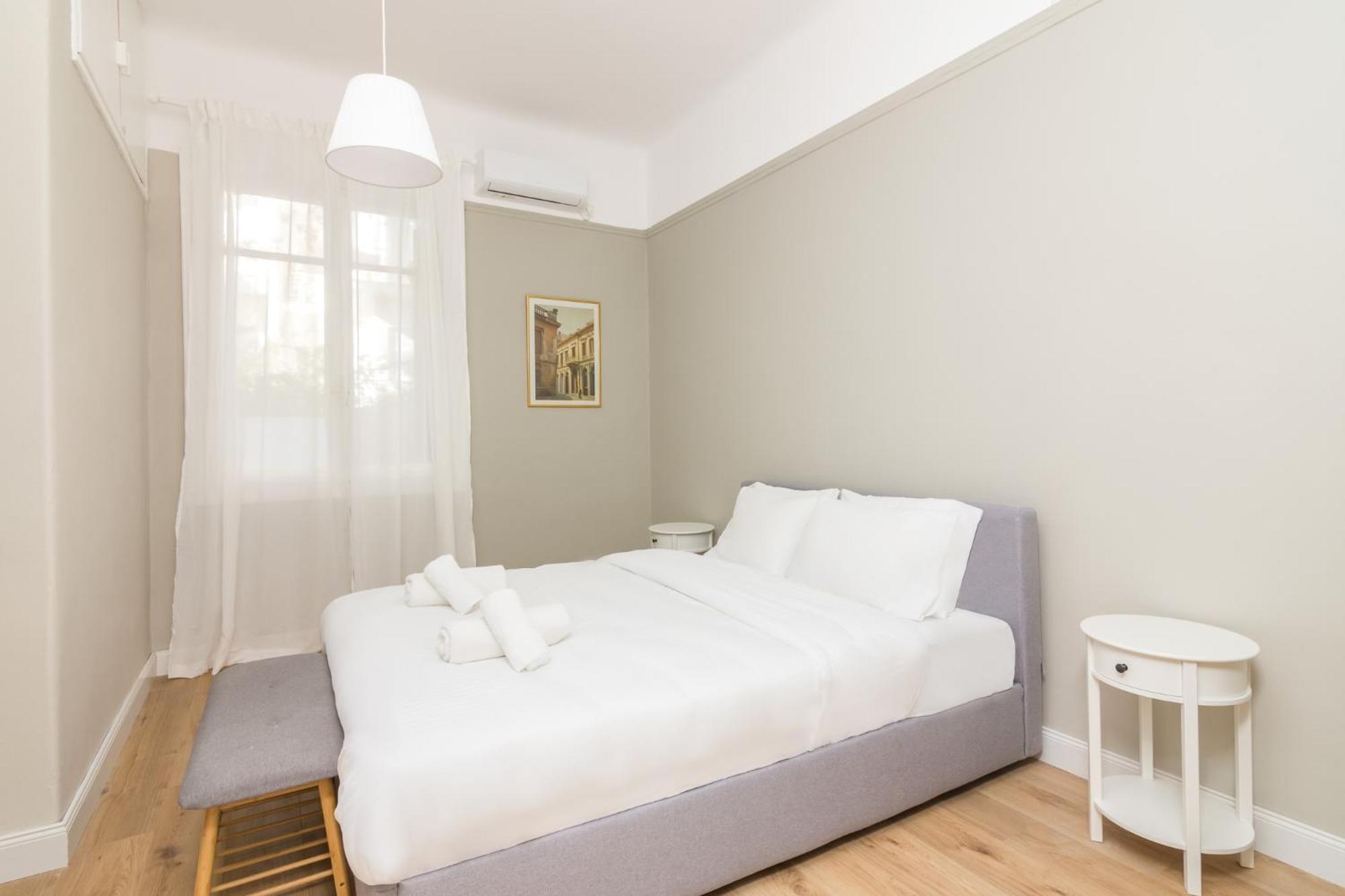 Great House W/ Private Parking Apartment Athens Luaran gambar