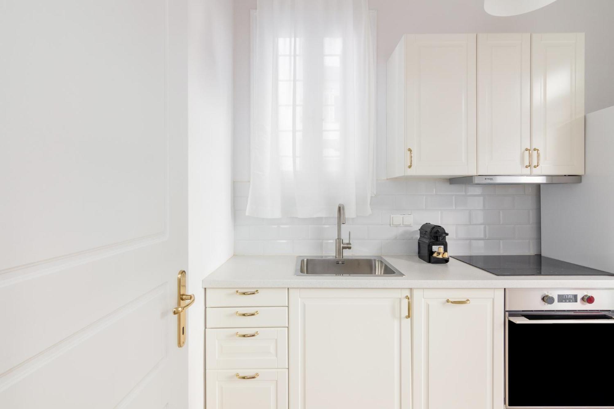 Great House W/ Private Parking Apartment Athens Luaran gambar