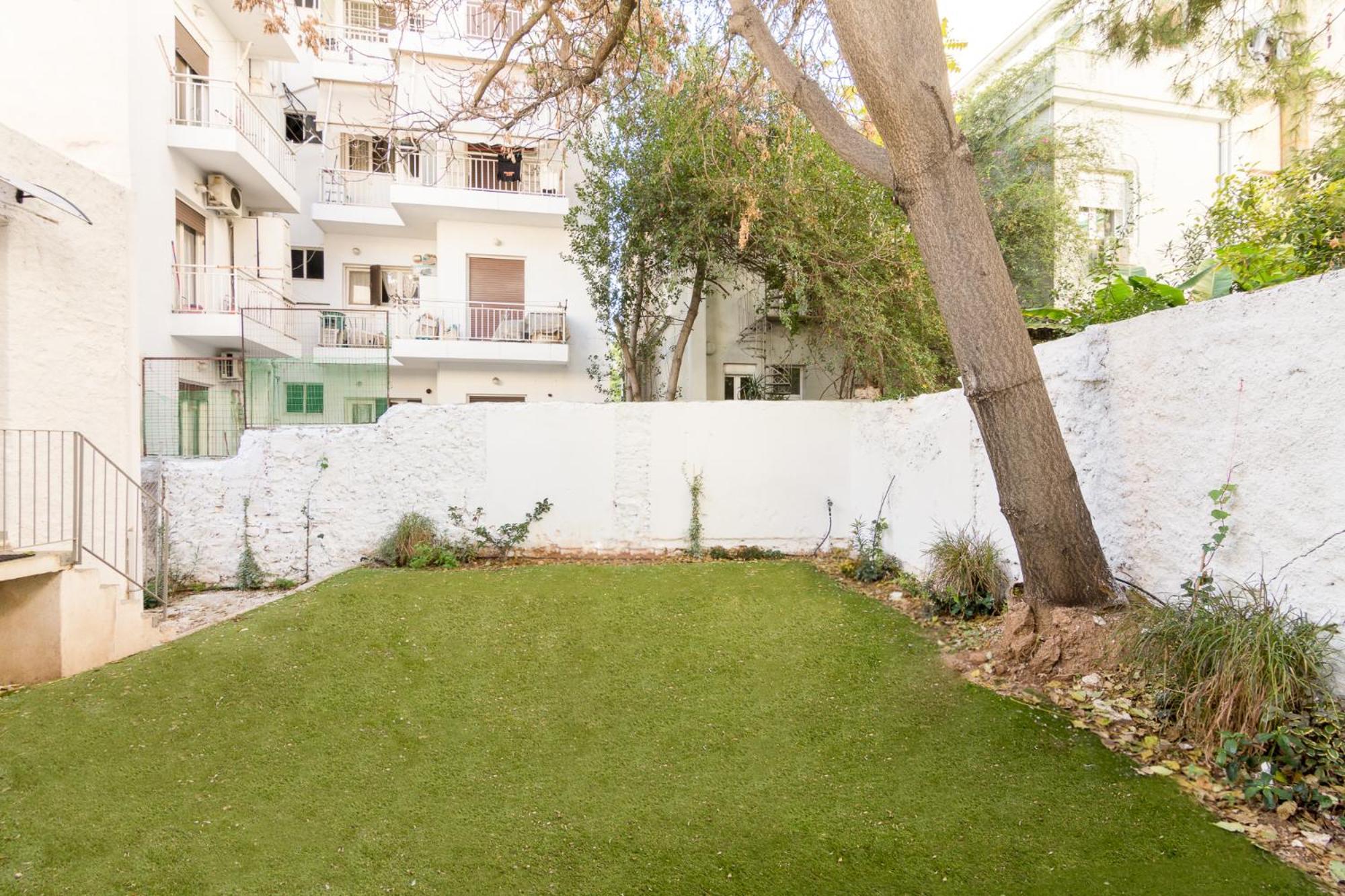 Great House W/ Private Parking Apartment Athens Luaran gambar